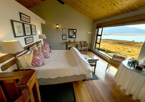 Stunning Farmstay Lodge Accommodation Sani Pass Drakensberg South